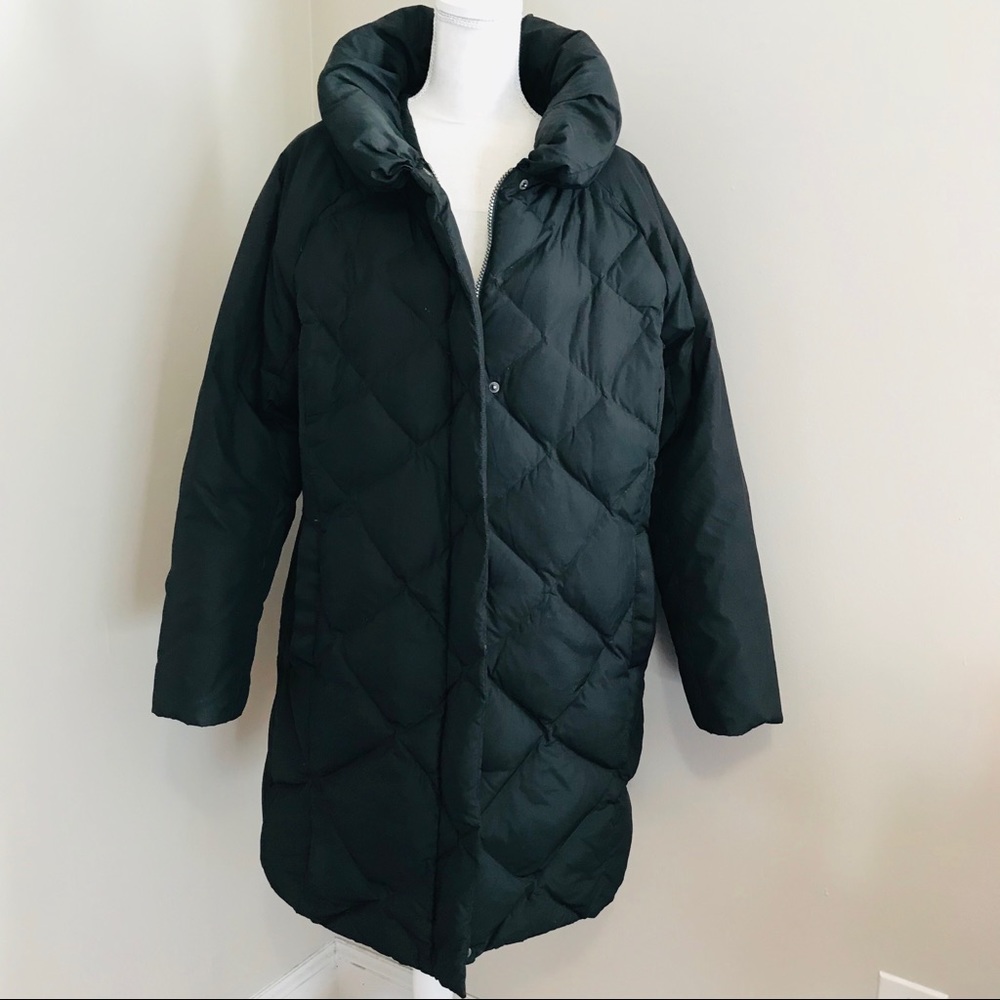 Lands' End Women's XL Black Down Jacket.